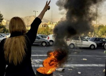 Irán ejecuta al primer preso detenido en las protestas antigubernamentales