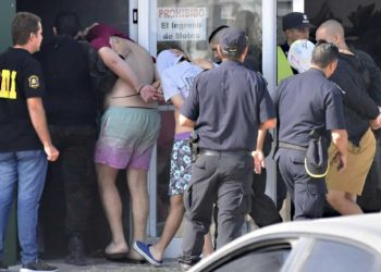 Juicio por crimen de Báez Sosa: Burlando dijo «que hay mucha prueba que compromete a los imputados»