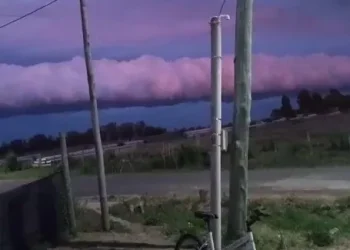 Nube Rodillo, el extraño fenómeno que sorprendió a Uruguay