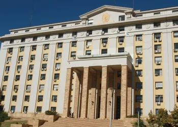 Rodolfo Suarez otorgó asueto para los estatales el 23 y 30 de diciembre