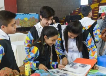 Unos 30 mil chicos ya tienen banco para iniciar la Secundaria en Mendoza