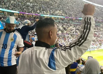 Volvió de Qatar, se arrepintió y regresó al Mundial sin avisarle a la familia: “Pagué $2 millones los aéreos”