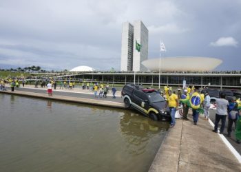 Intento de Golpe de Estado en Brasil : la policía recuperó el control de los edificios de Gobierno y confirmó que hay al menos 200 detenidos