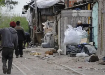 La aceleración de la inflación en 2022 hizo subir la pobreza, pese a la recuperación del empleo