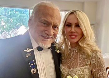 Buzz Aldrin, el segundo astronauta en pisar la Luna, se casó al cumplir 93 años