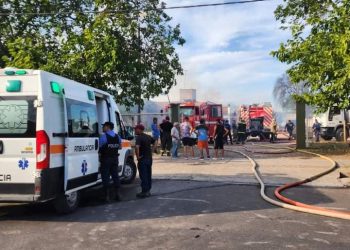 Bomberos de Salto de las Rosas  piden ayuda para reponer materiales
