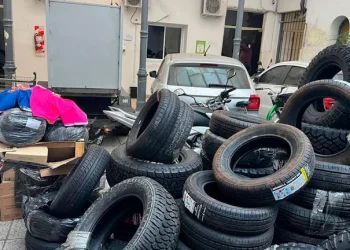 Cuánto valen los neumáticos en Chile: la diferencia de precio que explica el boom del cruce masivo de argentinos