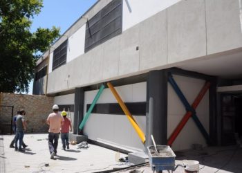 Infraestructura avanza en reparaciones en más de 900 escuelas de toda la provincia