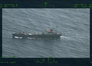 EEUU en alerta por posible presencia de barco espía ruso cerca de Hawaii