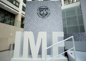 El FMI pidió que la Argentina cumpla las medidas fiscales y monetarias del acuerdo para anclar la inflación y estabilizar la economía