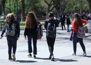 El Gobierno provincial autorizó un aumento en las cuotas de los colegios privados: cuánto costarán