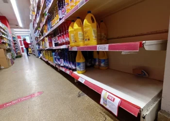 La falta de oferta y el aumento de la inflación, afectaron el consumo de las familias: los rubros más golpeados