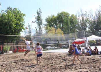 Exitoso Abierto de beach vóley en Deportivo Argentino