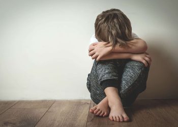 Falta de políticas para los niños: preocupación ante los crecientes casos de maltrato e infanticidios