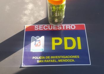Investigaban un robo  y encontraron droga