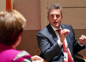 El FMI modificará la meta de acumulación de reservas por la guerra y la sequía