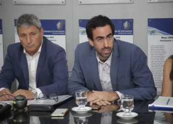 El Gobierno defendió en la Legislatura el proyecto que busca sanear las cuentas de la OSEP