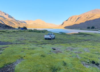 Piden declarar como “área natural  protegida” a la laguna El Sosneado para que los autopercibidos mapuches no puedan apropiarse de ella
