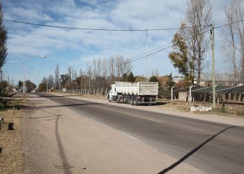 Volcó un auto en la ruta 144