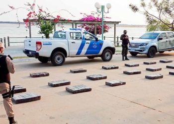 Secuestran 1.250 kilogramos de marihuana en Corrientes y detienen a tres sospechosos