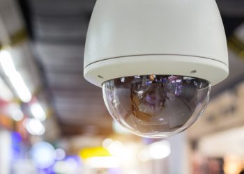 El senador Mauricio Sat  reclama por la falta de instalación de cámaras de seguridad