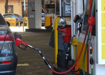 Nuevo aumento del 4% en combustibles