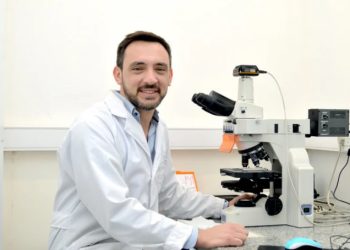 La investigación de un veterinario argentino  permitió en España un trasplante inédito de intestino en una beba