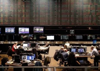 Miércoles negro: fuertes caídas de bonos y acciones argentinas