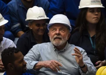 Lula cancela la visita de Estado a China por un cuadro de neumonía