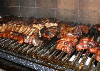 Un sanjuanino  viajó a Europa a los 19, es asador a domicilio y cuenta el secreto para triunfar en Italia