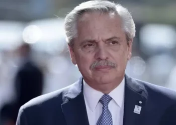 Encuentros privados, tensiones y la peor noticia: cómo fueron las horas previas al nuevo episodio de salud del Presidente
