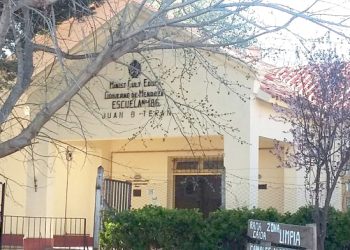 Se llevó a cabo la inauguración de la primera etapa del playón deportivo de la escuela Terán