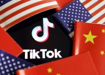 El CEO de TikTok negó ante el Congreso de EEUU que China use la aplicación para espiar
