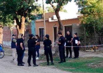 Santa Fe: Encontró a su amigo con su ex en la cama, lo mató a cuchillazos y se fue a trabajar