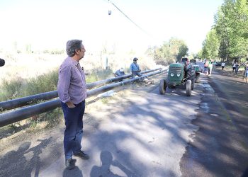 El Intendente visitó la obra del gasoducto y confía que puede estar listo en julio