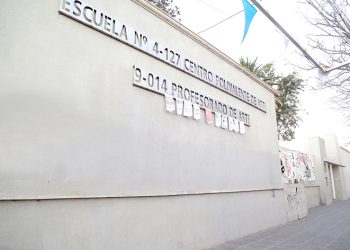 Comienza un curso de baile folclórico para adultos en el IPA
