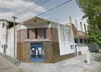 Ingresó disparando a un club de barrio y les causó heridas a una niña de 3 años y a dos jóvenes en Boulogne