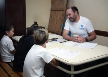 Inició el Censo de Fluidez Lectora con un texto confidencial para poner a prueba a los alumnos