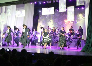 El Ballet Municipal de San Rafael bailará en la repetición de la Fiesta Nacional de la Vendimia mientras canta Soledad