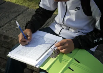 Última chance: unos 8.000 alumnos secundarios se ponen a prueba en marzo para lograr pasar de año