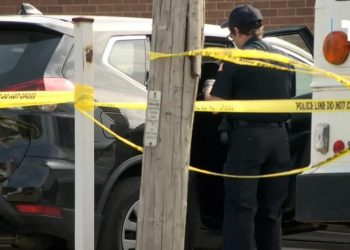 Estados Unidos: Un padre olvidó a su hijo de 2 años en el auto y murió por un golpe de calor