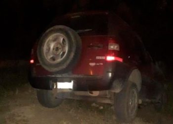 Córdoba: Discutió con la expareja de su novia, lo apuñalaron con un fierro, se subió al auto para escaparse y murió
