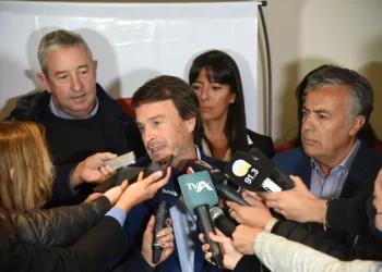 “Irresponsabilidad extraordinaria”: la fuerte crítica de un diputado mendocino al canje de deuda