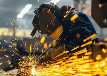 Los costos metalúrgicos aumentaron en febrero 12,5% y 120,3% interanual