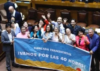 Chile aprobó la reducción de la jornada laboral