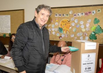 Emir Félix celebró una nueva jornada cívica y se mostró expectante por la boleta única