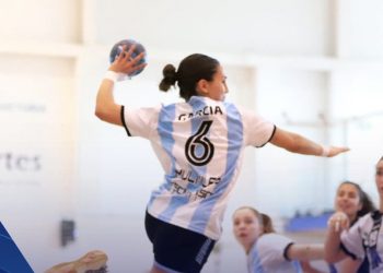 Con la sanrafaelina Ayelén García, Argentina le ganó a Balonmano Costa del Sol Málaga