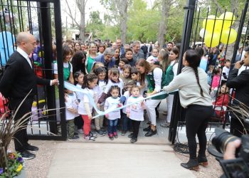 Se reinauguró el jardín maternal “Rinconcito de alegría” en un nuevo edificio de Rama Caída