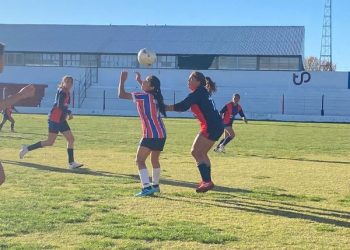Fútbol femenino: comienza el cuarto torneo en las categorías A y B