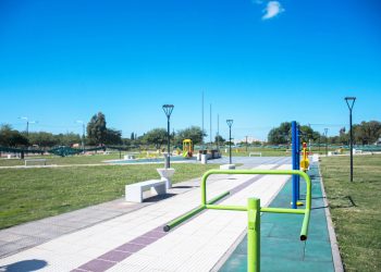 Emir Félix inaugurará un centro recreativo en Pobre Diablo y un parque saludable en Real del Padre